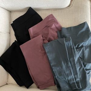 3 pairs of BLANQI maternity leggings size XL